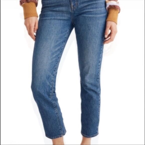 Madewell Womens Classic Straight Fit Mom Jeans - Picture 3 of 10